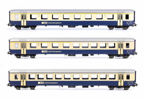 H0 PIKO 96767 - Coffret de 3 voitures BLS EW I 1re, mixte et 2e classe Wortmarke portes coulissantes - Époque V - AC – photo 1